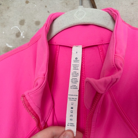 Vintage Lululemon Define Jacket in Sonic Pink - Picture 2 of 5